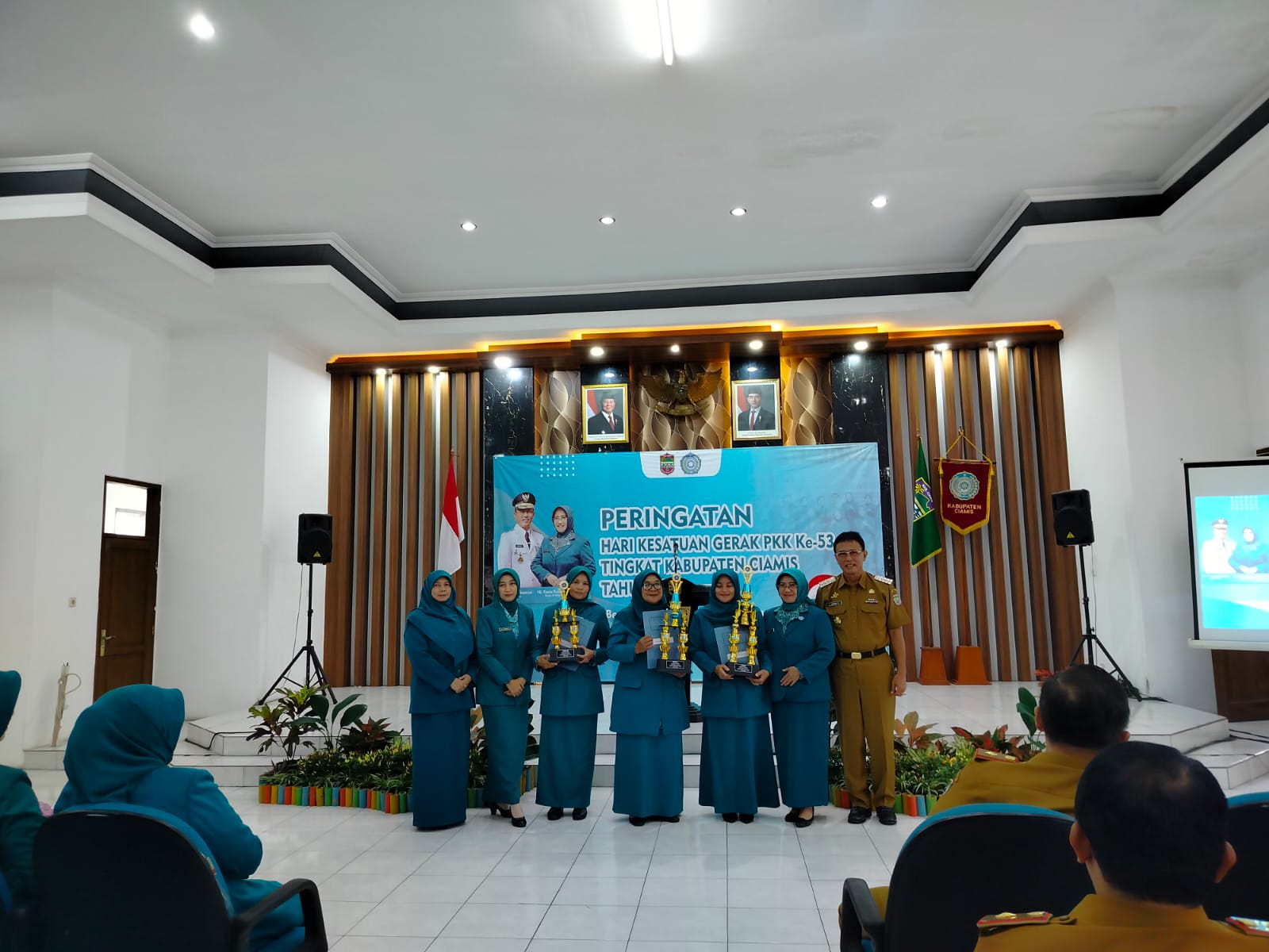 PKK Desa Karangampel Raih Juara 2 dalam Pelaksanaan 10 Program Pokok PKK se-Kabupaten Ciamis