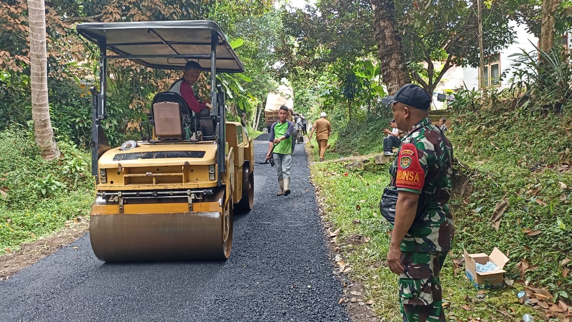 Jalan Pari di Desa Karangampel Kian Mulus! Banprov Dongkrak Akses Penghubung Antarwilayah